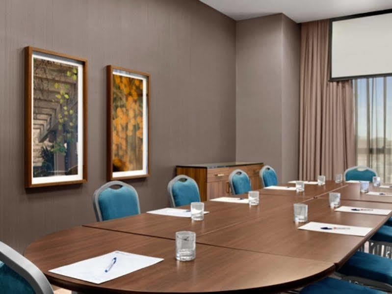 Hilton Garden Inn Springfield, Ma Экстерьер фото